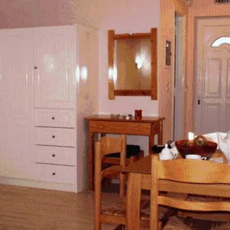 Kastro Beach Hotel 3*