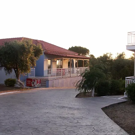Apart-hotel Kastro Beach Hotel 3*