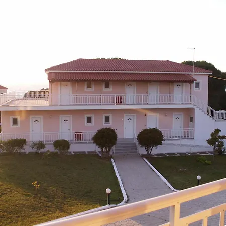 Apart-hotel Kastro Beach Hotel 3*