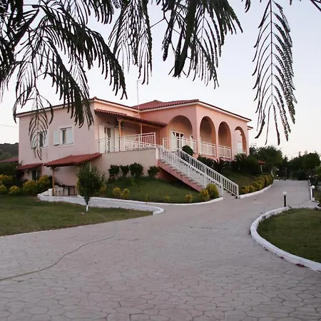 Kastro Beach Hotel 3*