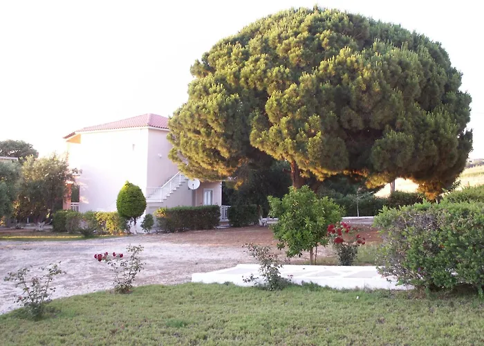 Aparthotel Kastro Beach Hotel 3*