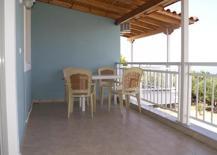 Aparthotel Kastro Beach Hotel